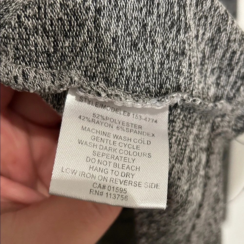 Women's Gray Sweater - Picture 4 of 4